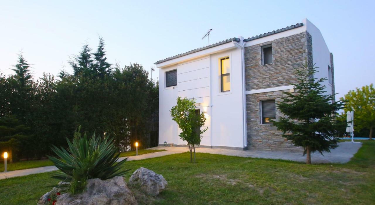 Sunny Sani Luxury Villas Eksteriør bilde
